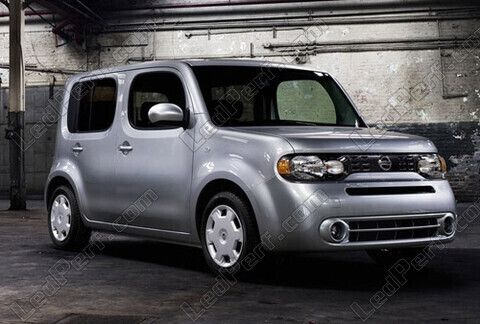 Auto Nissan Cube (2008 - 2015)